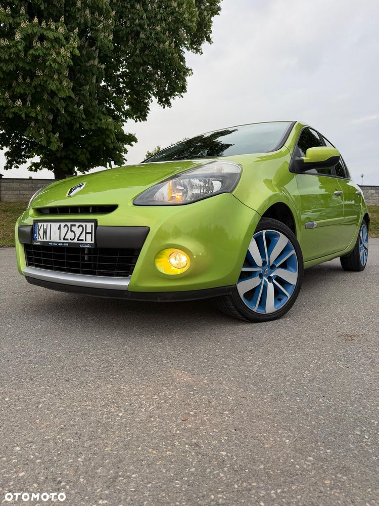Renault Clio - 2