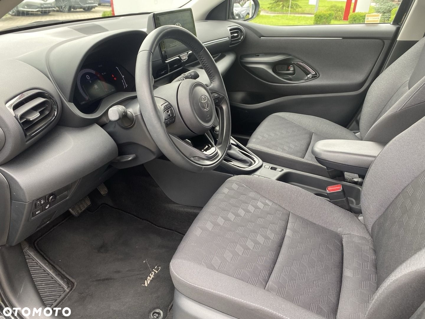 Toyota Yaris Hybrid 1.5 Style - 10