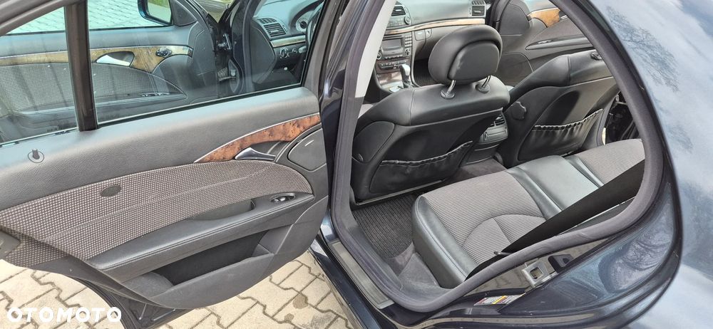 Mercedes-Benz Klasa E 320 CDI Avantgarde - 18