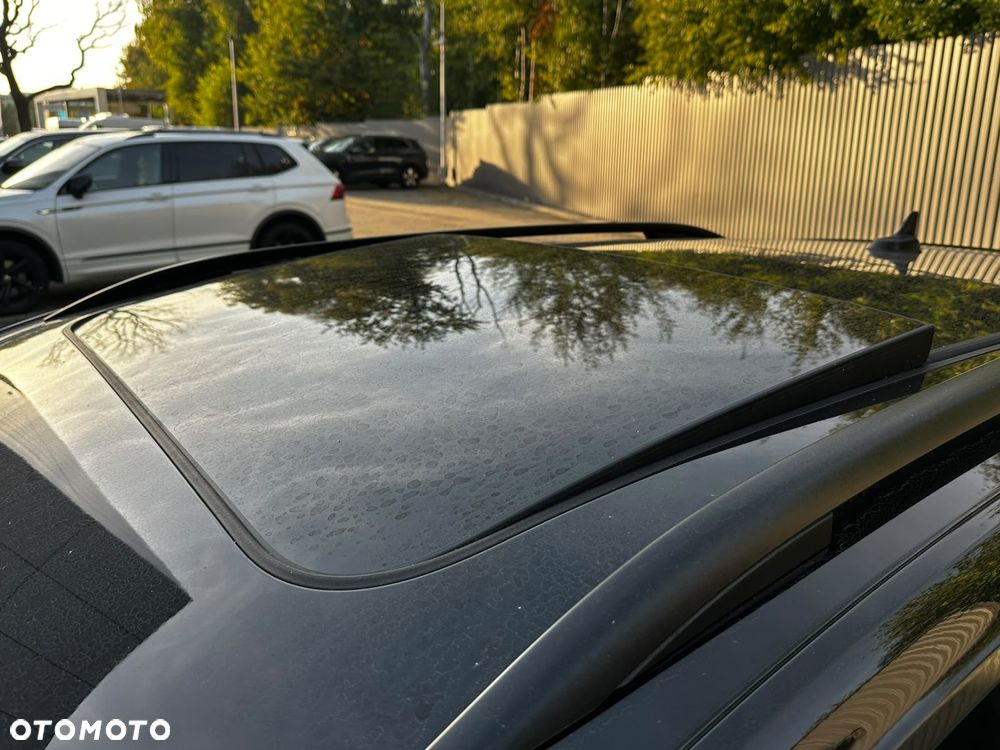 Volkswagen T-Roc 2.0 TSI 4Motion R DSG - 13