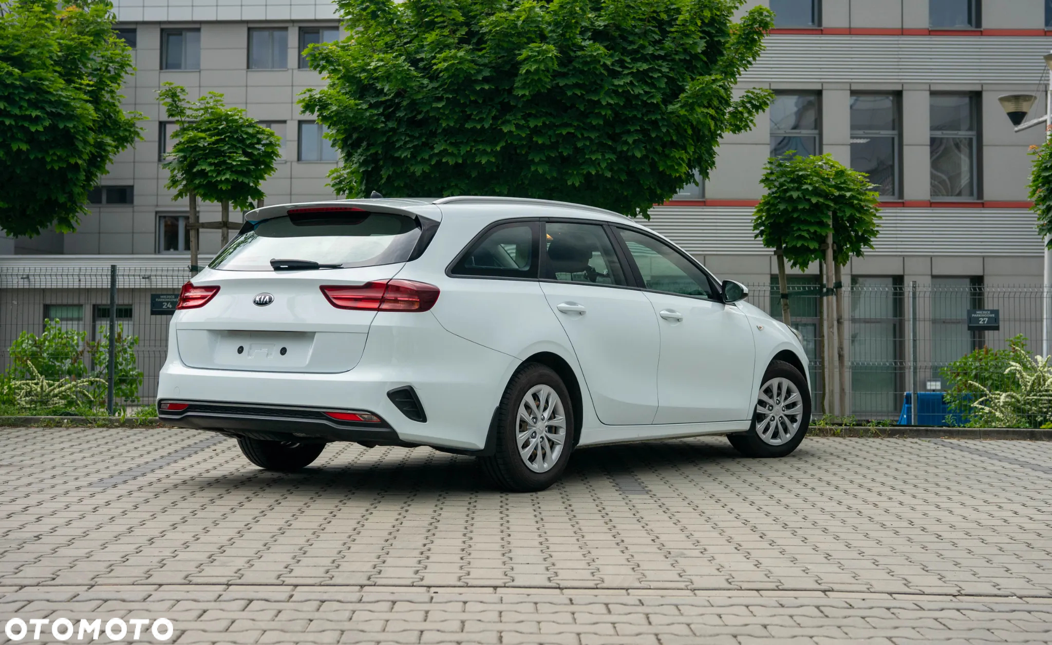 Kia Ceed 1.6 CRDi SCR S - 5