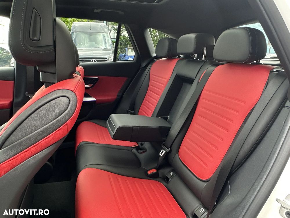 Mercedes-Benz GLC 300 e 4Matic 9G-TRONIC Edition AMG Line - 22