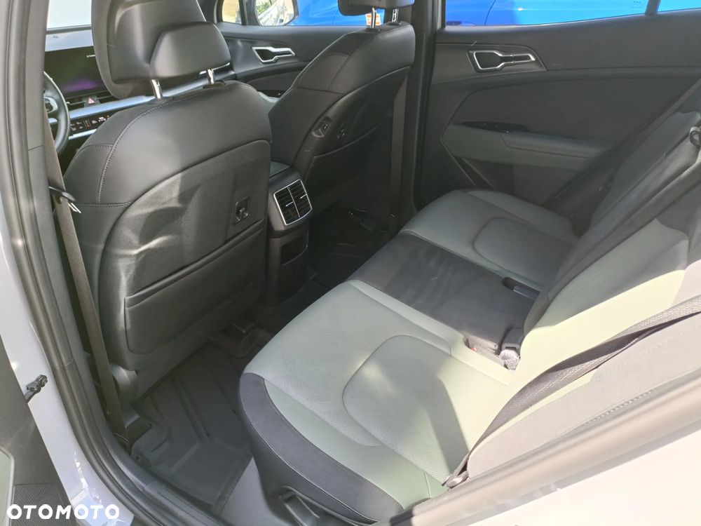 Kia Sportage 1.6 T-GDI Anniversary 2WD DCT - 24