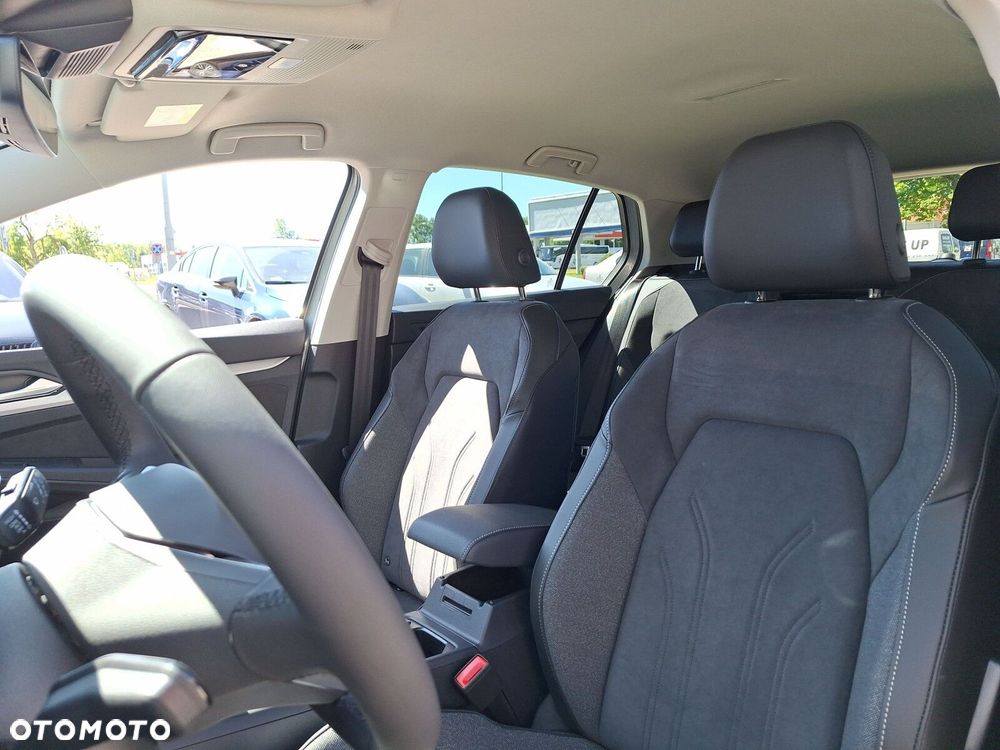 Volkswagen Golf 1.5 TSI Life Plus - 12