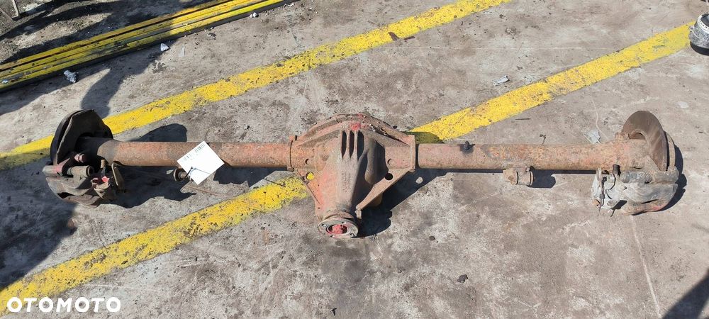 MOST TYLNY IVECO DAILY III 7181668 9/40 - 1