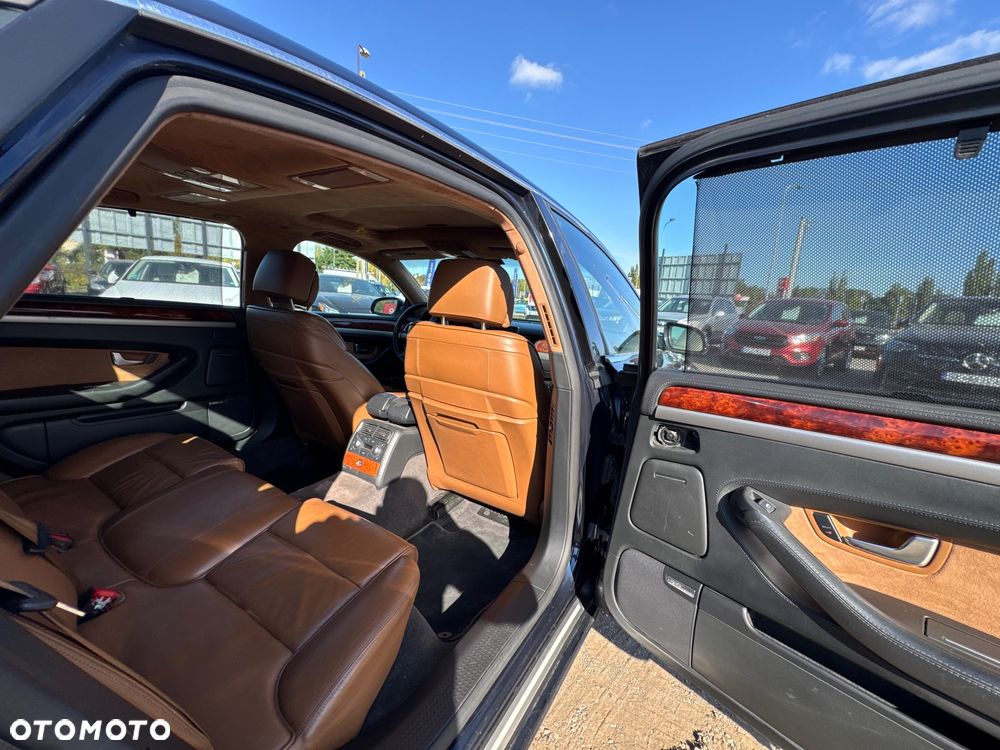 Audi A8 4.2 quattro Langversion - 27