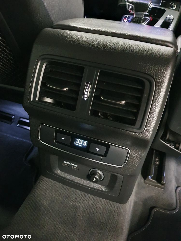 Audi Q5 40 TDI quattro S tronic S line - 20