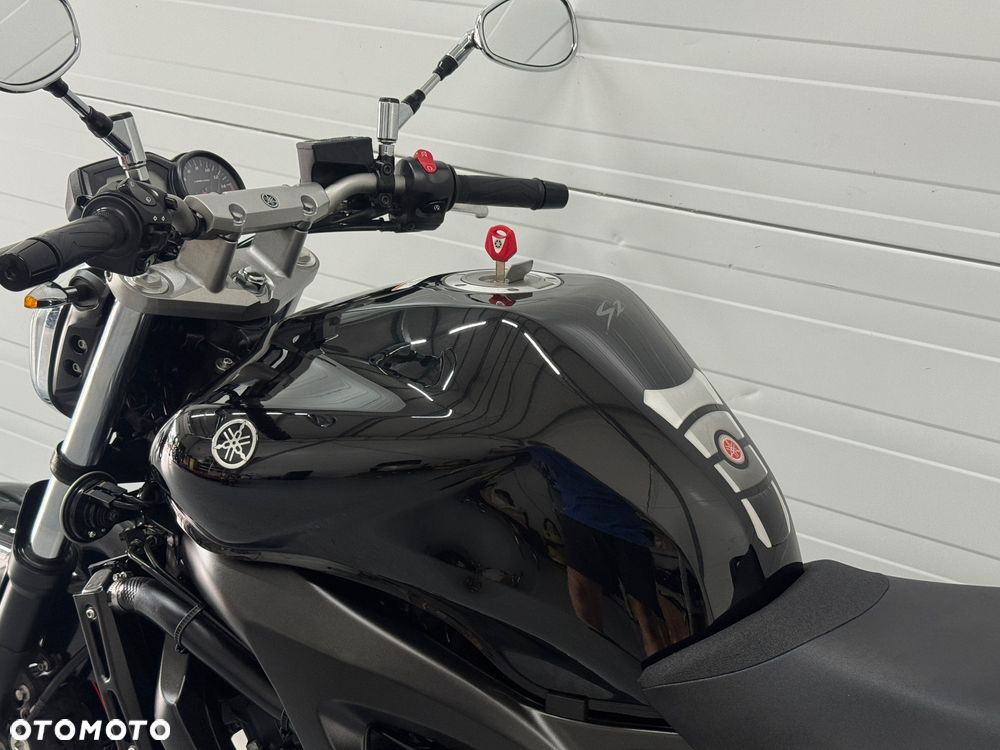 Yamaha FZ6 - 18