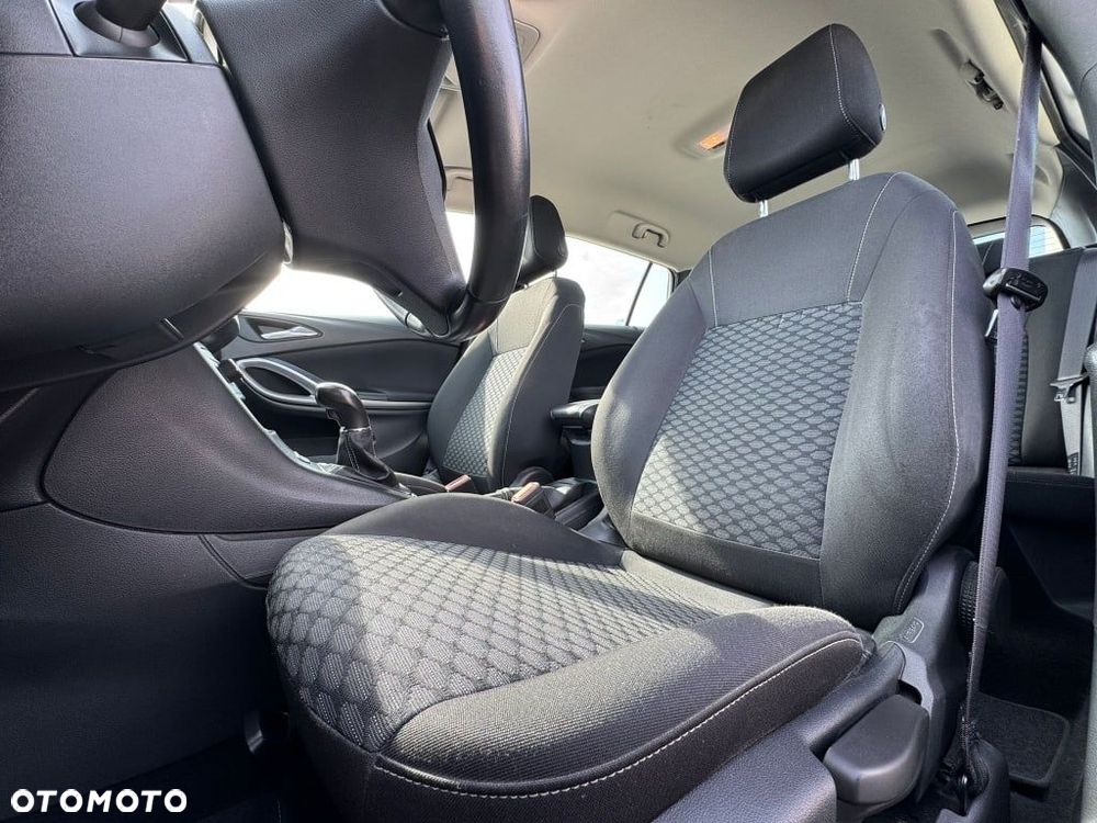 Opel Astra - 14