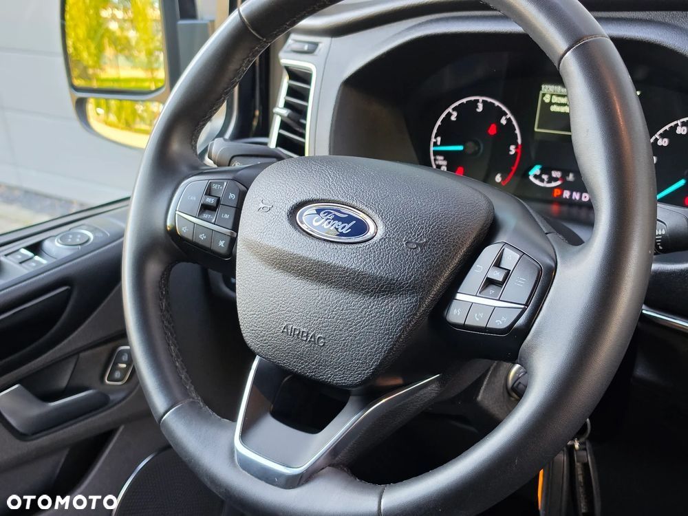 Ford Tourneo Custom 2.0 TDCi L2 Titanium SelectShift - 27