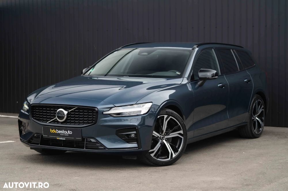 Volvo V60 B4 MHEV AT Ultimate Dark - 20