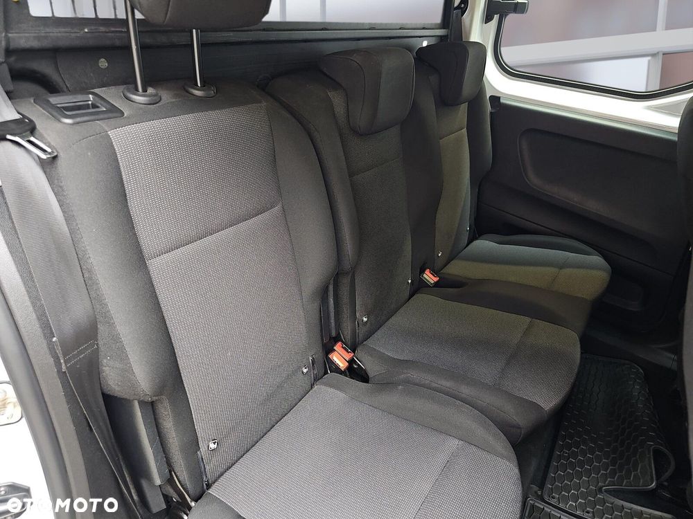Opel Combo 1.5 DT Edition 102KM - 10