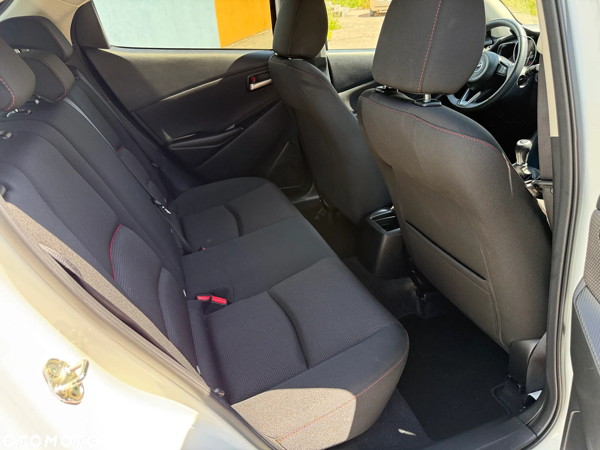 Mazda 2 SKYACTIV-G 90 Sports-Line - 8