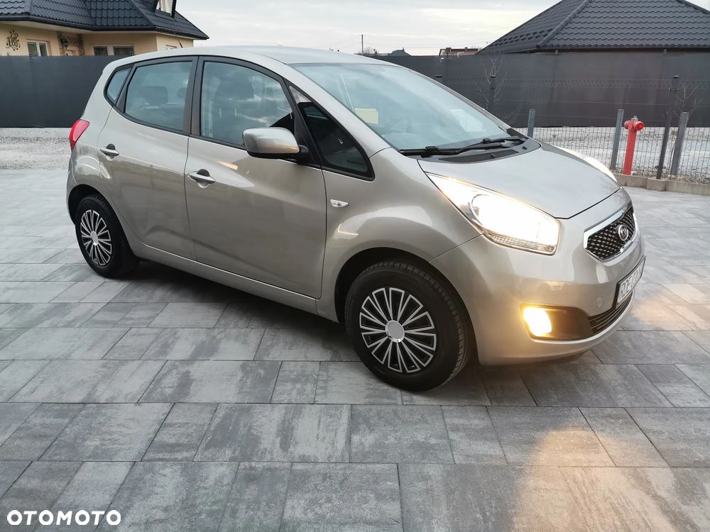 Hyundai i20 blue 1.2 YES Silver - 12