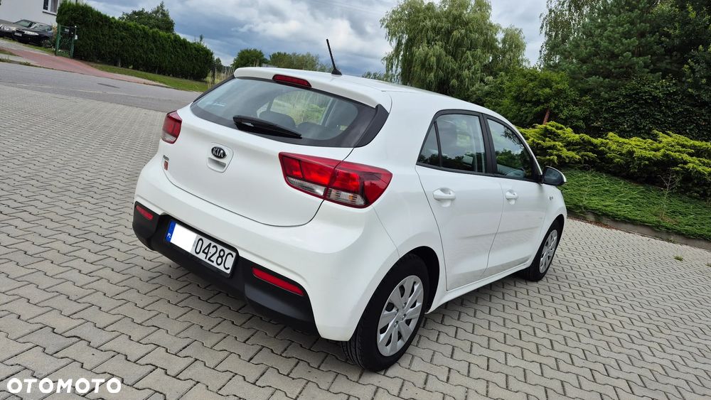 Kia Rio 1.2 M - 4