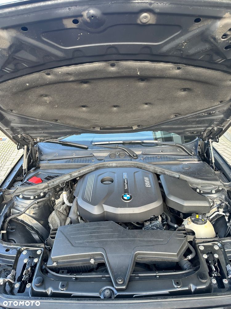 BMW Seria 1 116i - 16