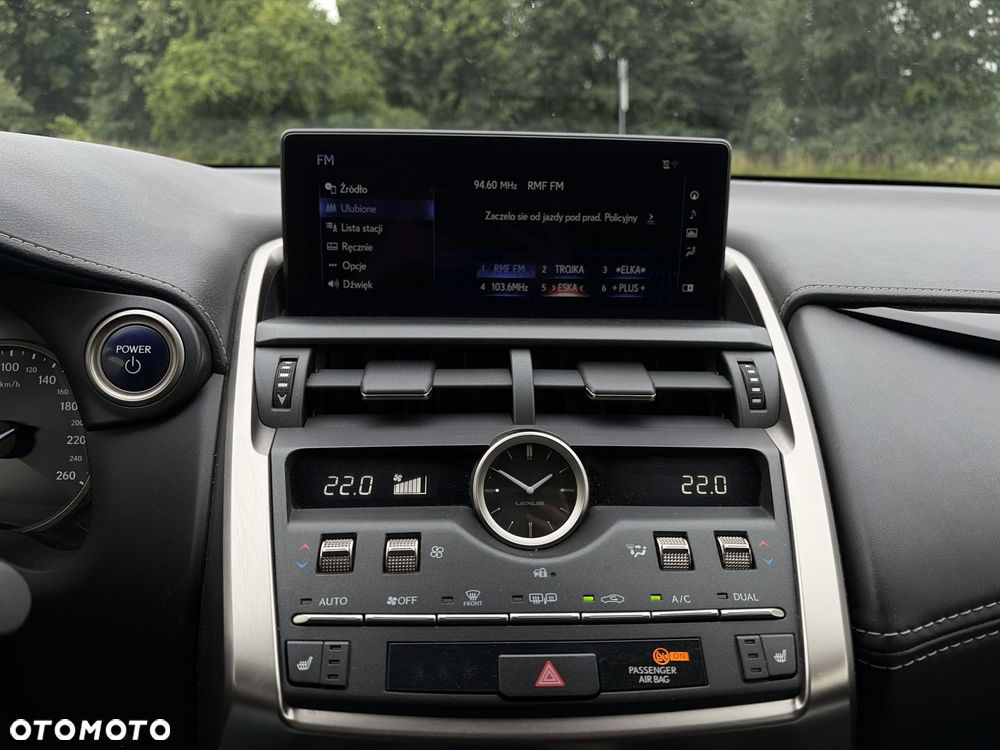 Lexus NX 300h Elegance AWD - 22