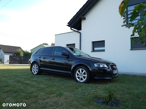 Audi A3 Sportback 2.0 TDI DPF Ambition - 2