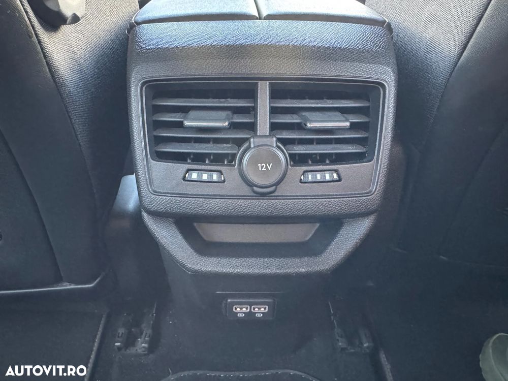 Peugeot 3008 PHEV 300 EAT8 4X4 GT - 19