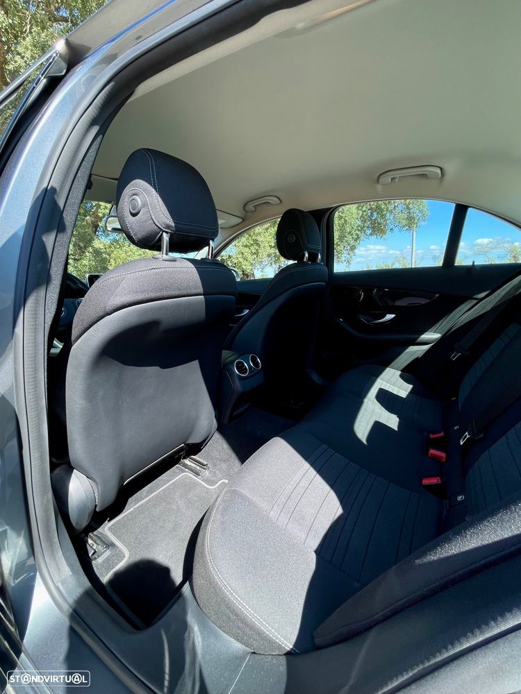 Mercedes-Benz C 200 d Avantgarde - 21