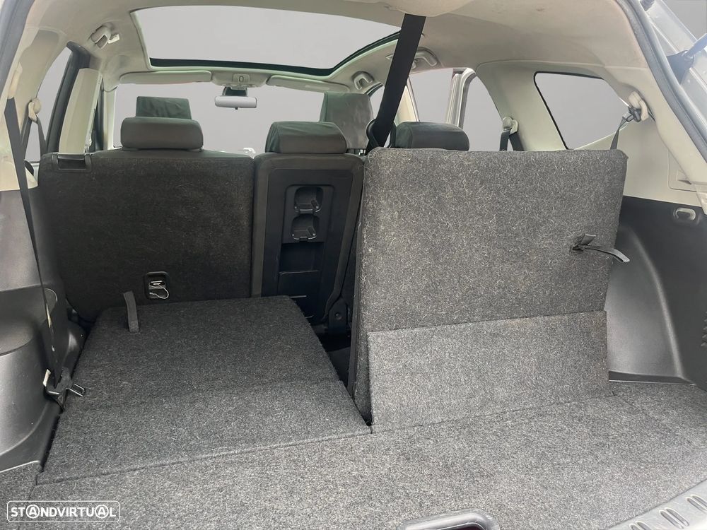 Nissan Qashqai +2 1.5 dCi Tekna Premium 17 - 15