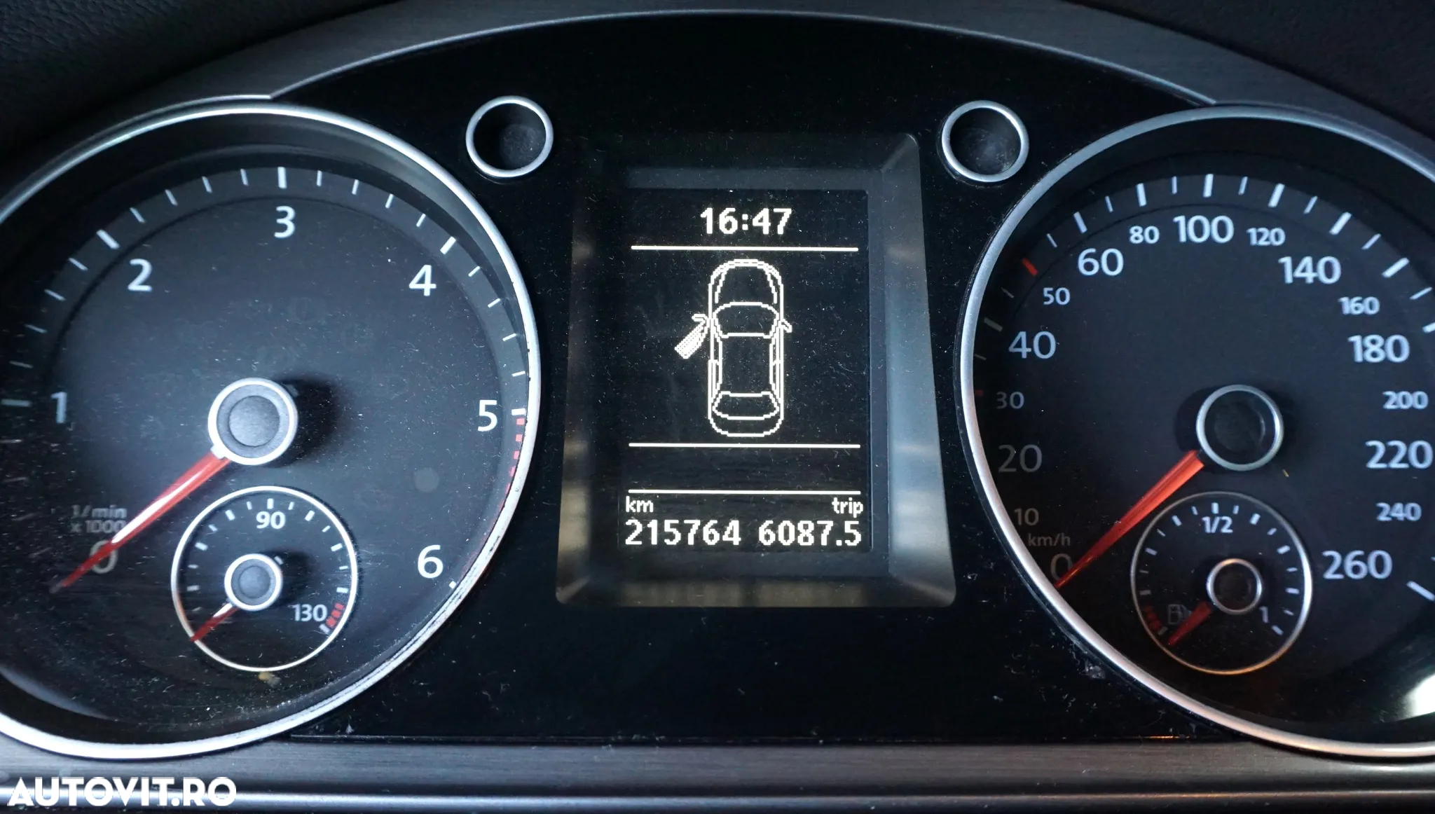 Volkswagen Passat 2.0 TDI BlueMotion Tehnology Comfortline - 6