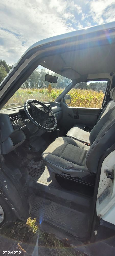 Volkswagen Transporter - 6