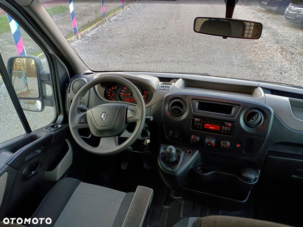 Renault Master - 15