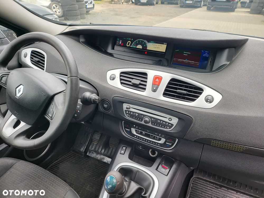 Renault Grand Scenic Gr 1.9 dCi Authentique - 24