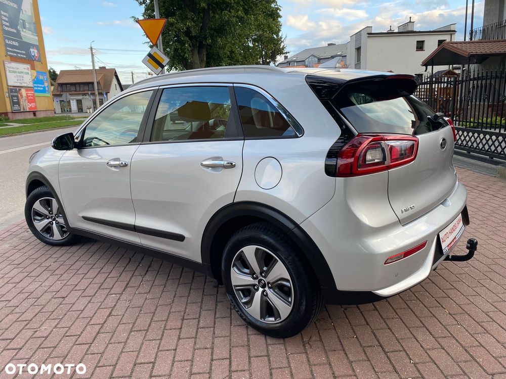 Kia Niro 1.6 GDI Hybrid M - 33