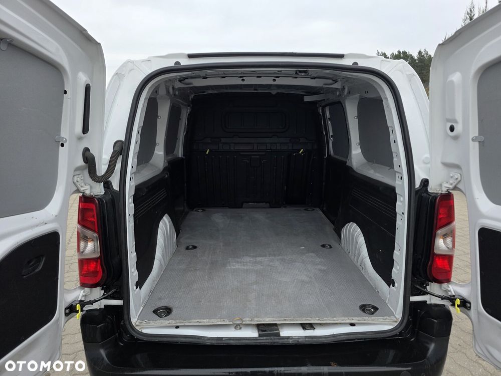 Toyota Proace City Van L2H1 3 osobowy Jak Doblo Partner Combo - 8