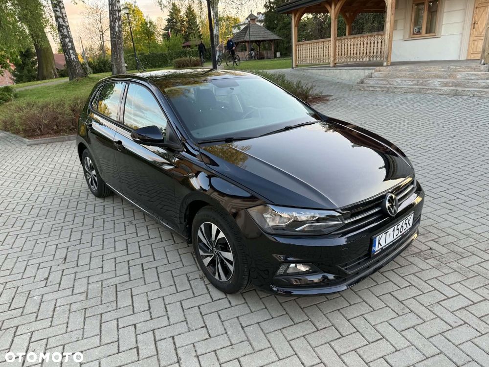 Volkswagen Polo - 2