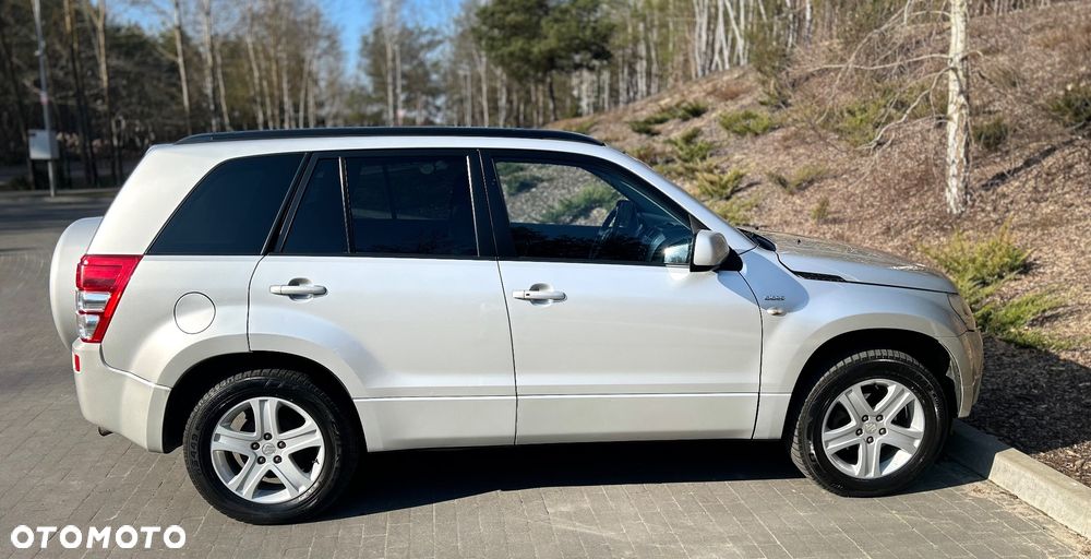 Suzuki Grand Vitara 1.9 DDiS Comfort + DPF - 6