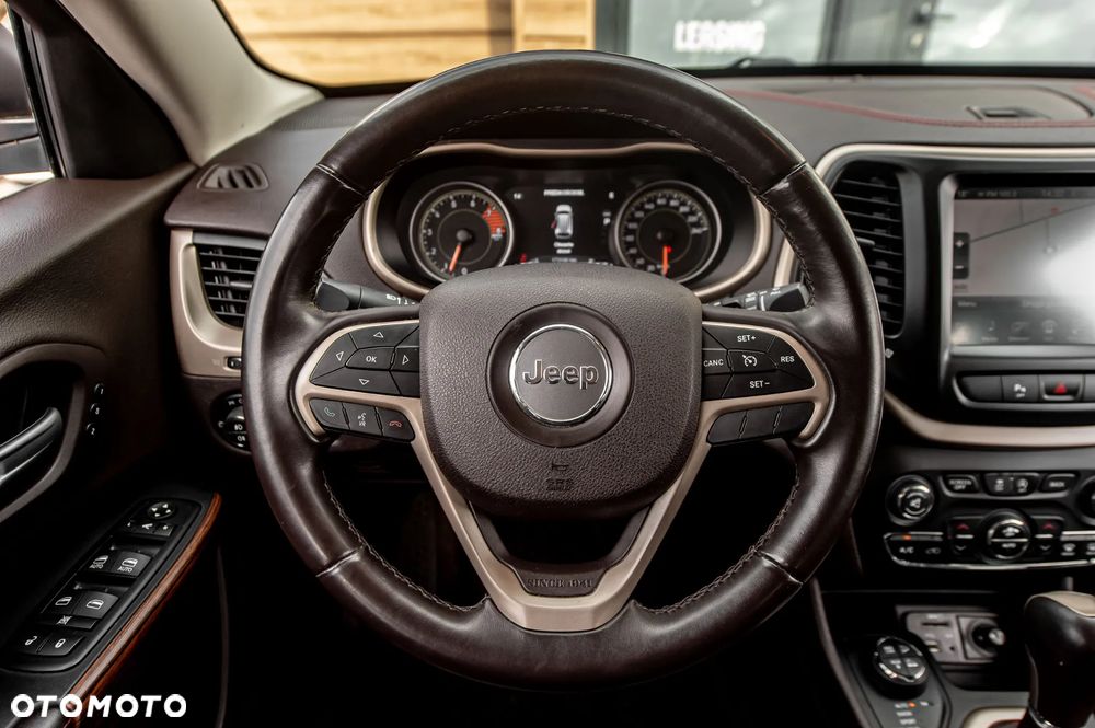 Jeep Cherokee 3.2 V6 Pentastar Active Drive Lock Autom Trailhawk - 32
