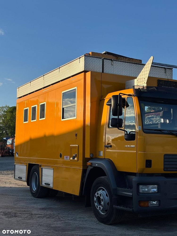 MAN 15 285 - 2