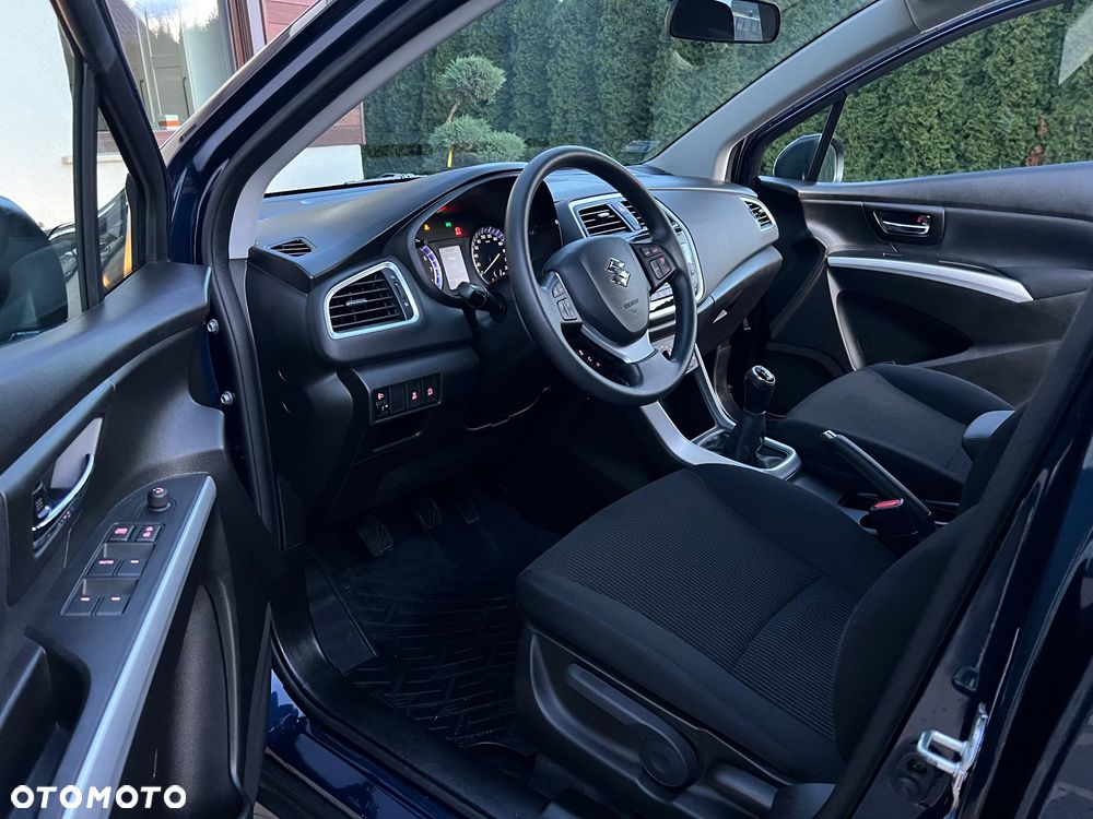 Suzuki SX4 S-Cross 1.0 T Comfort - 9