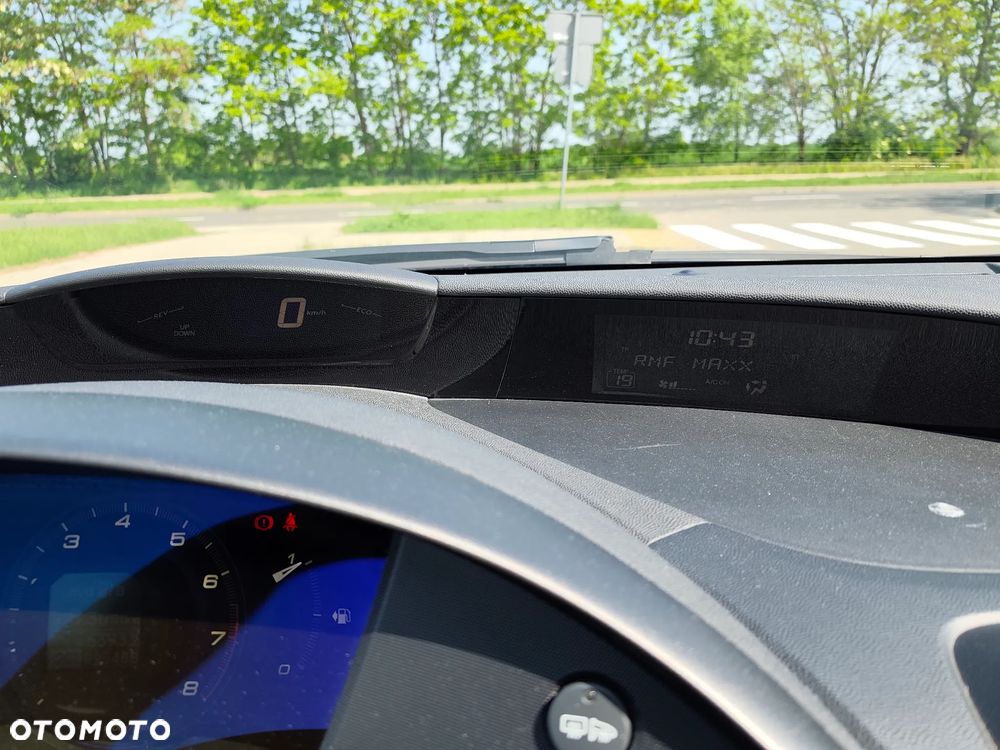 Honda Civic 1.4 i-VTEC - 14