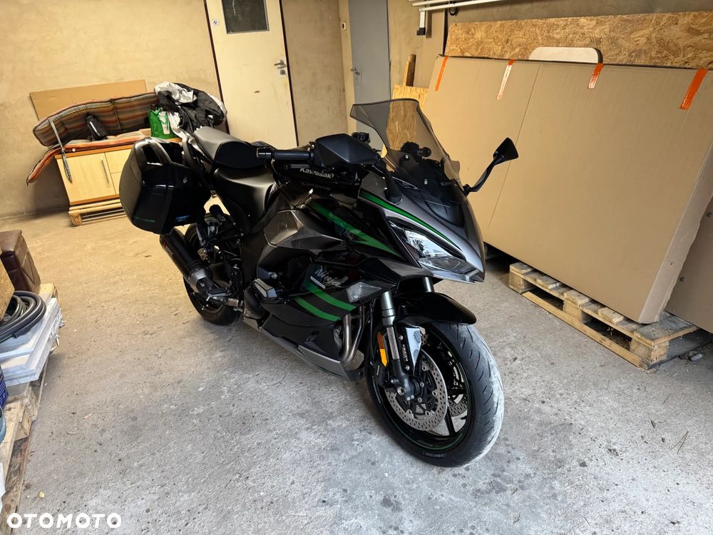Kawasaki Ninja 1000 SX - 5