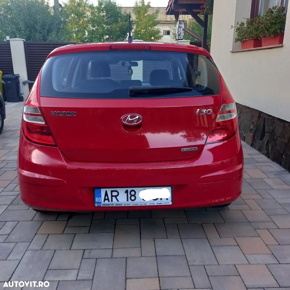 Hyundai i30 1.6 CRDI VM Classic - 4