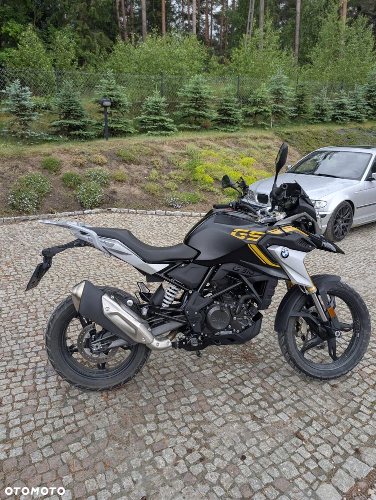 BMW G - 7