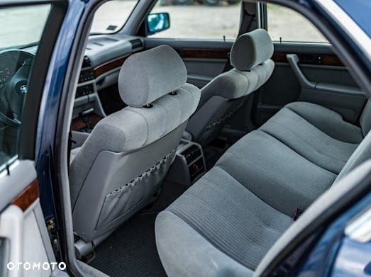 BMW Seria 7 - 12