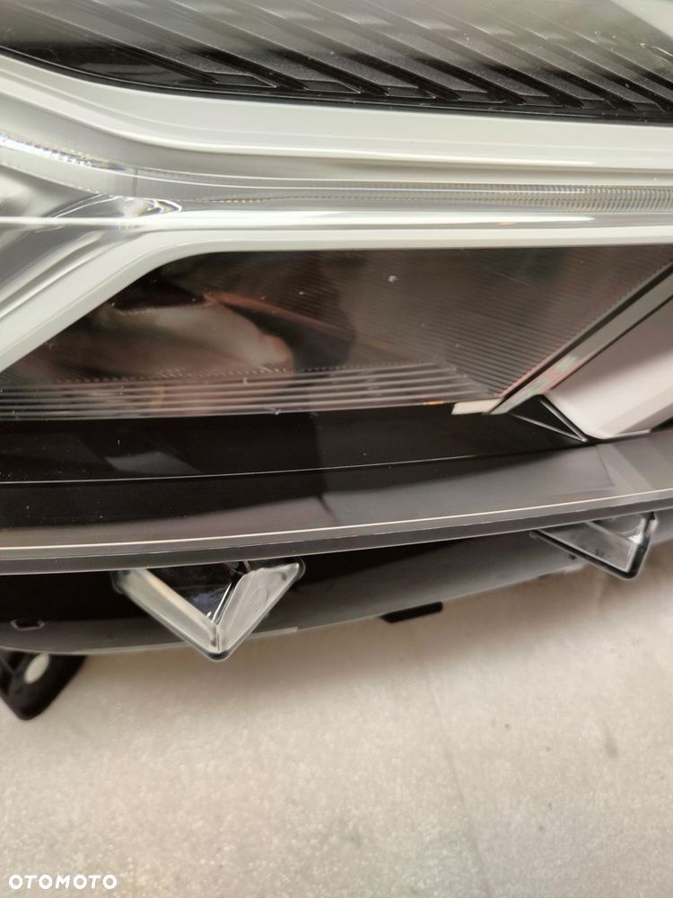 dacia sandero stepway full led lampa prawy przód 260107978r - 3