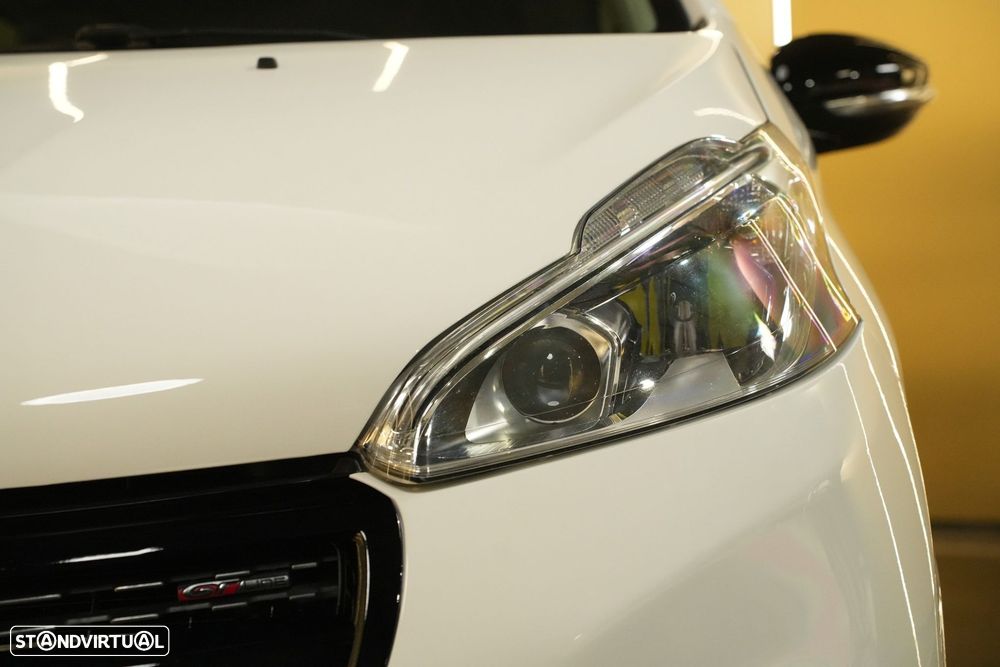 Peugeot 208 1.5 BlueHDi GT Line - 5