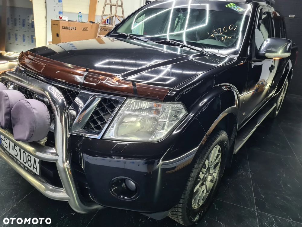Nissan Navara 3.0 D V6 Platinum Long - 12