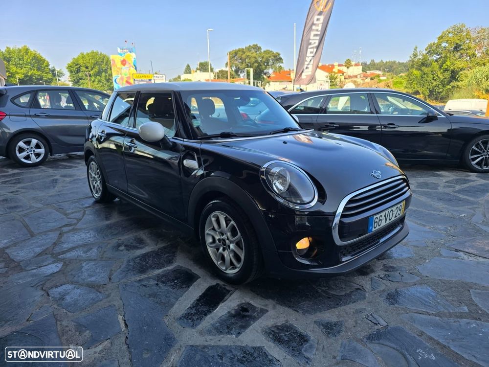 MINI 5 Portas Cooper D - 4