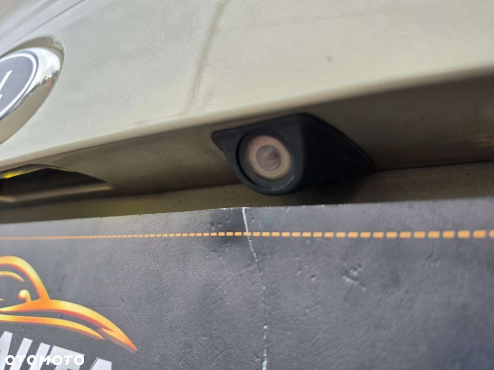 Ford B-MAX - 24