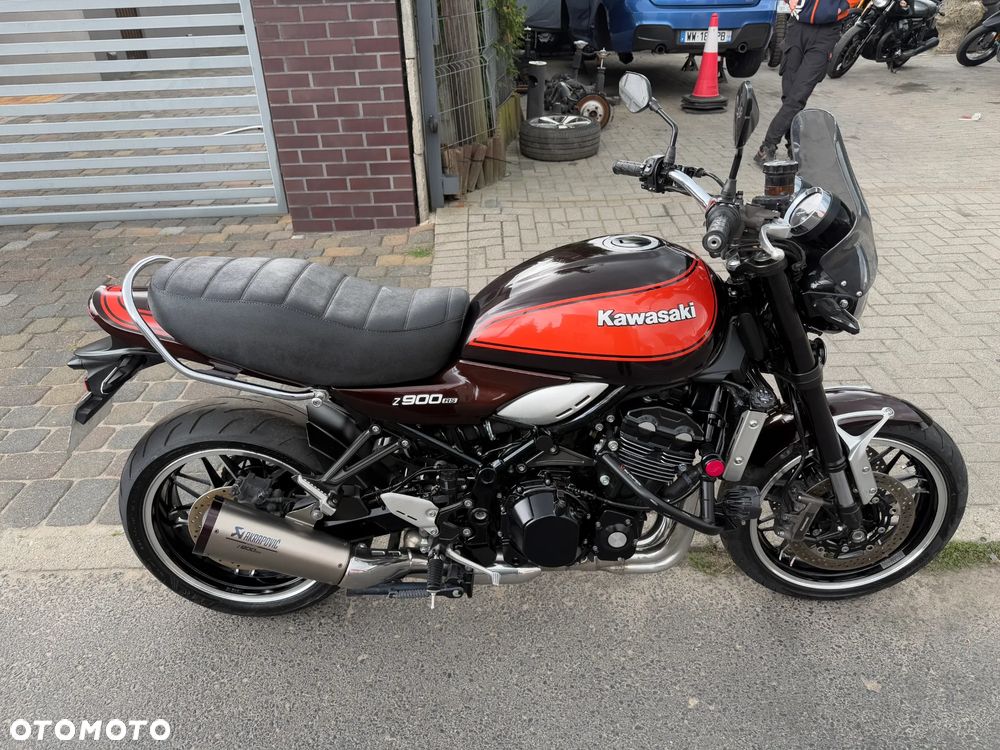 Kawasaki Z 900 RS - 7