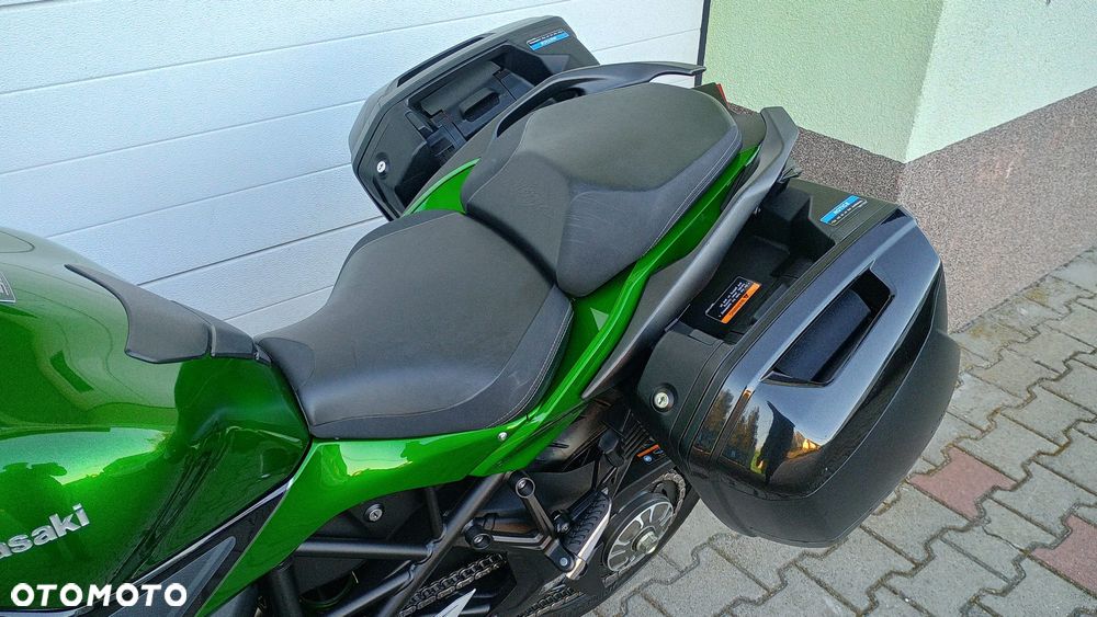 Kawasaki Ninja H2 SX - 11
