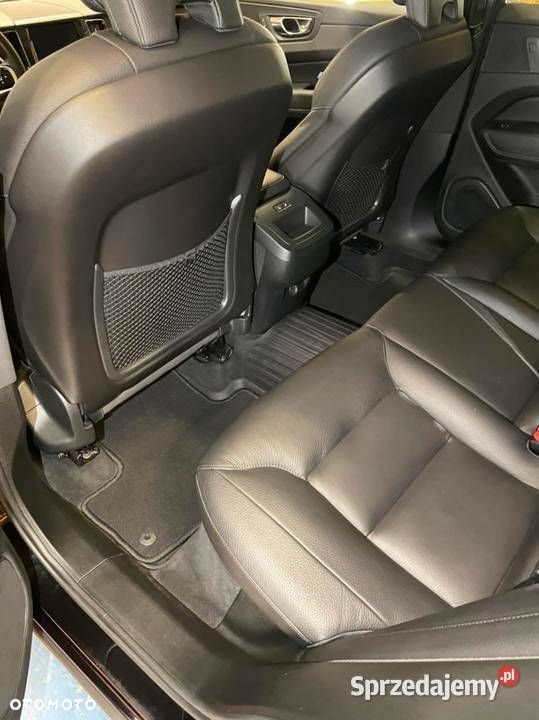 Volvo XC 60 B4 D AWD Inscription - 9