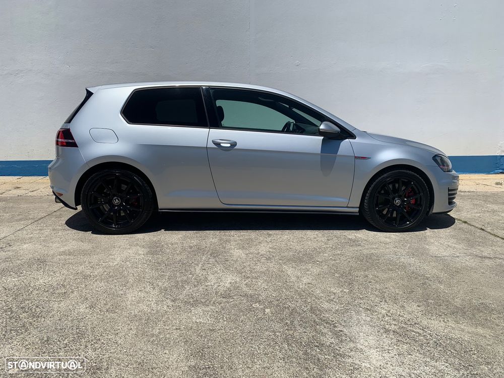 VW Golf 2.0 TSi GTi DSG Performance - 2